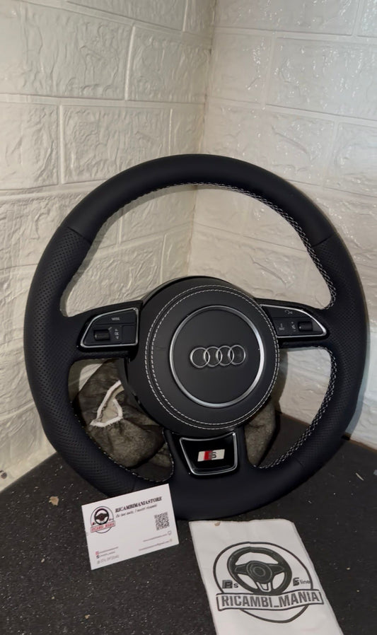 Volante Audi Nero Sportivo Con Cuciture Bianche – Universale & Premium