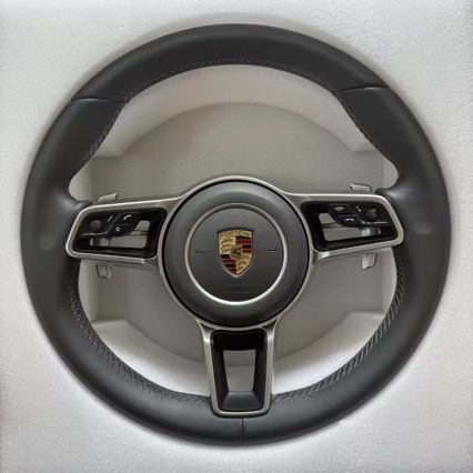 Volante Porsche Con Finiture Chiare & Paddle del cambio