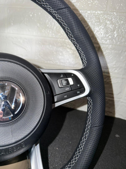 Volante volkswagen con pelle traforata & Paddle