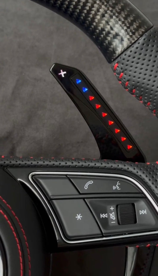 Volante Audi in Carbonio con Paddle Conta Giri Led