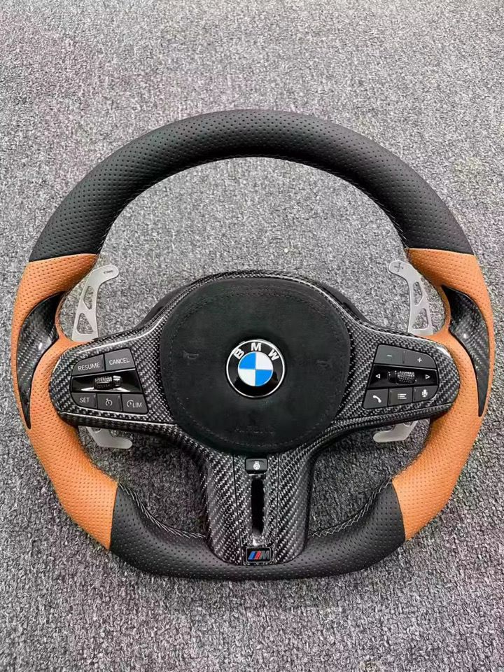 Volante bmw Dettagli Carbonio & Cover Airbag In Alcantara