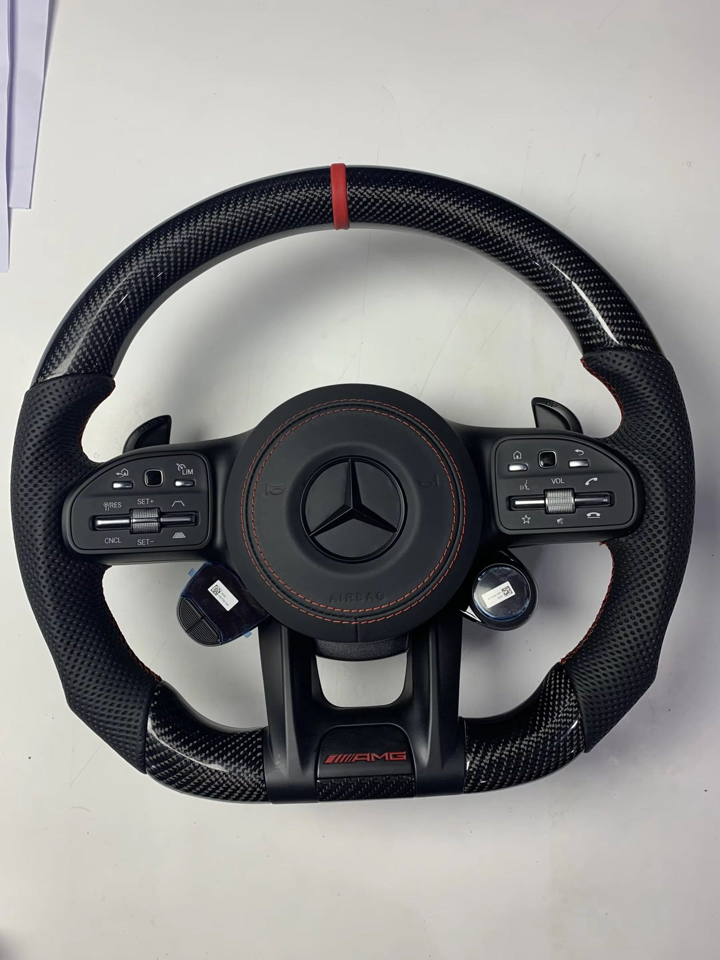 Volante AMG Performance Carbonio Flat Bottom – Sportivo Premium Mercedes