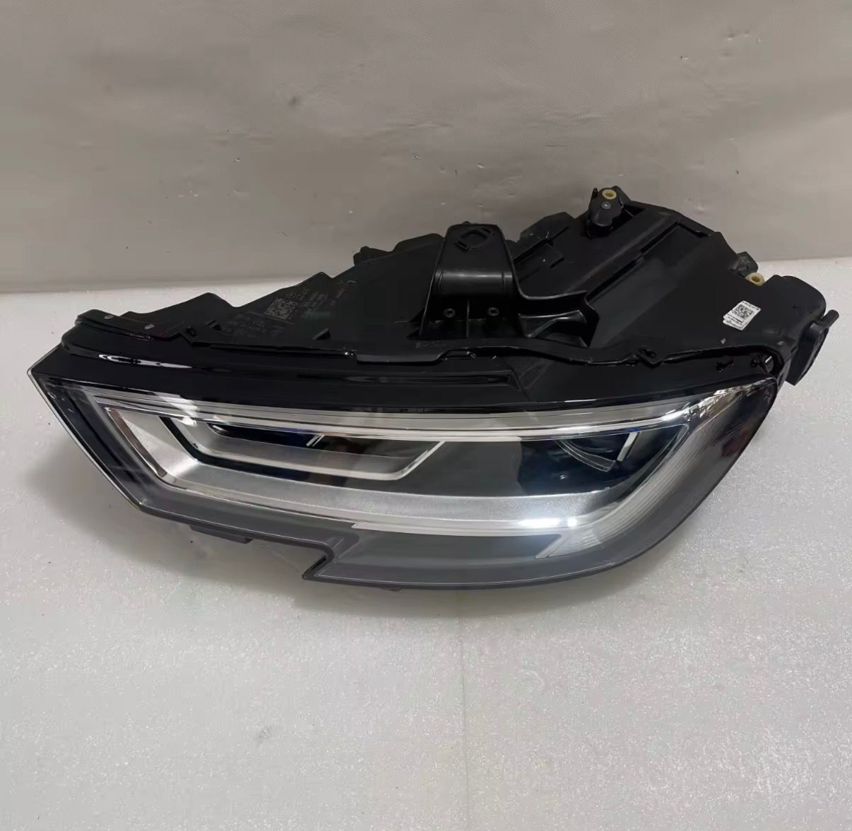 FARO (ANCHE COPPIA) AUDI A3 2017-2020 COMPLETO