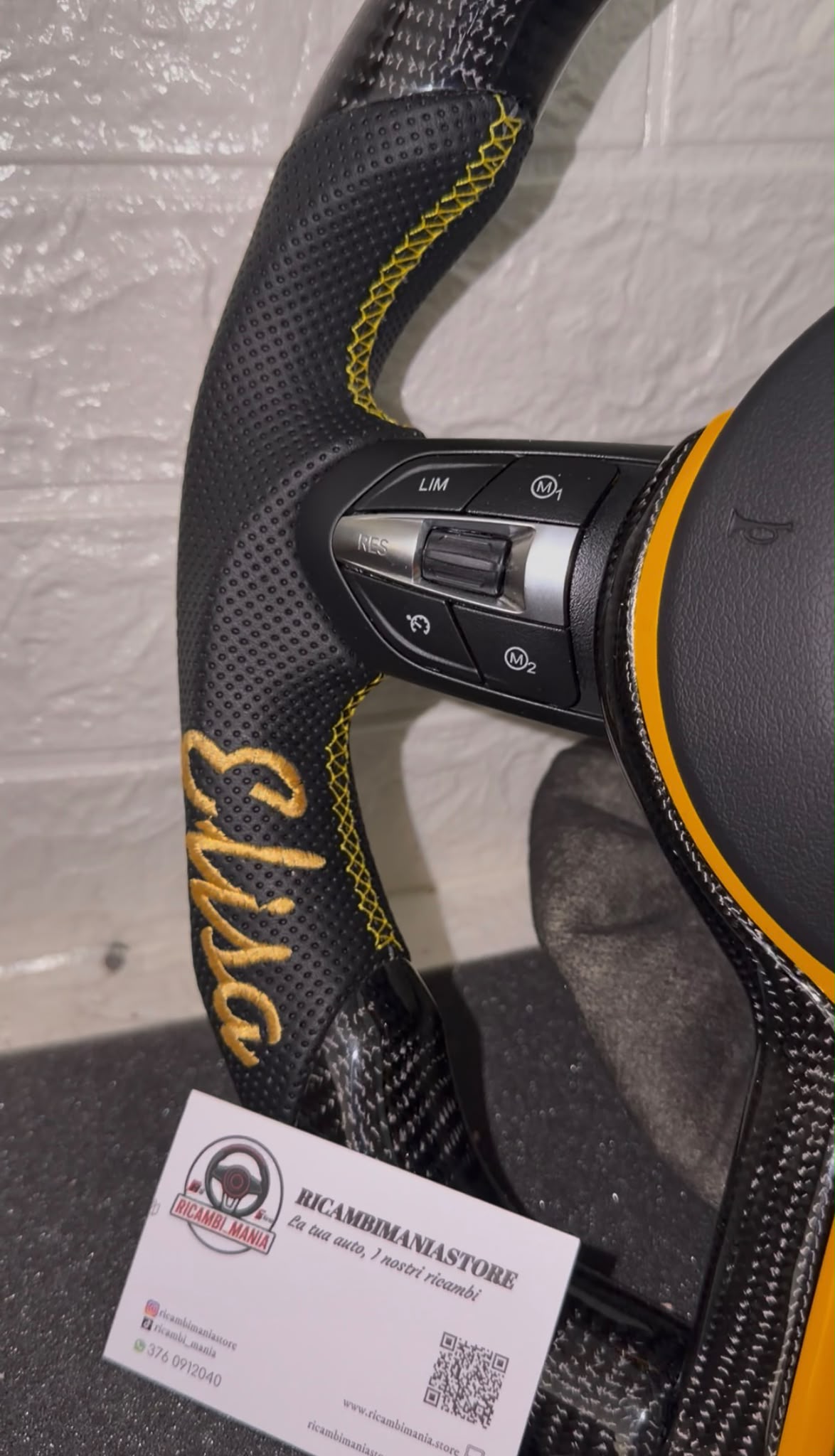 Volante per bmw con nome personalizzato ricamato, con tasti multifunzione e paddle