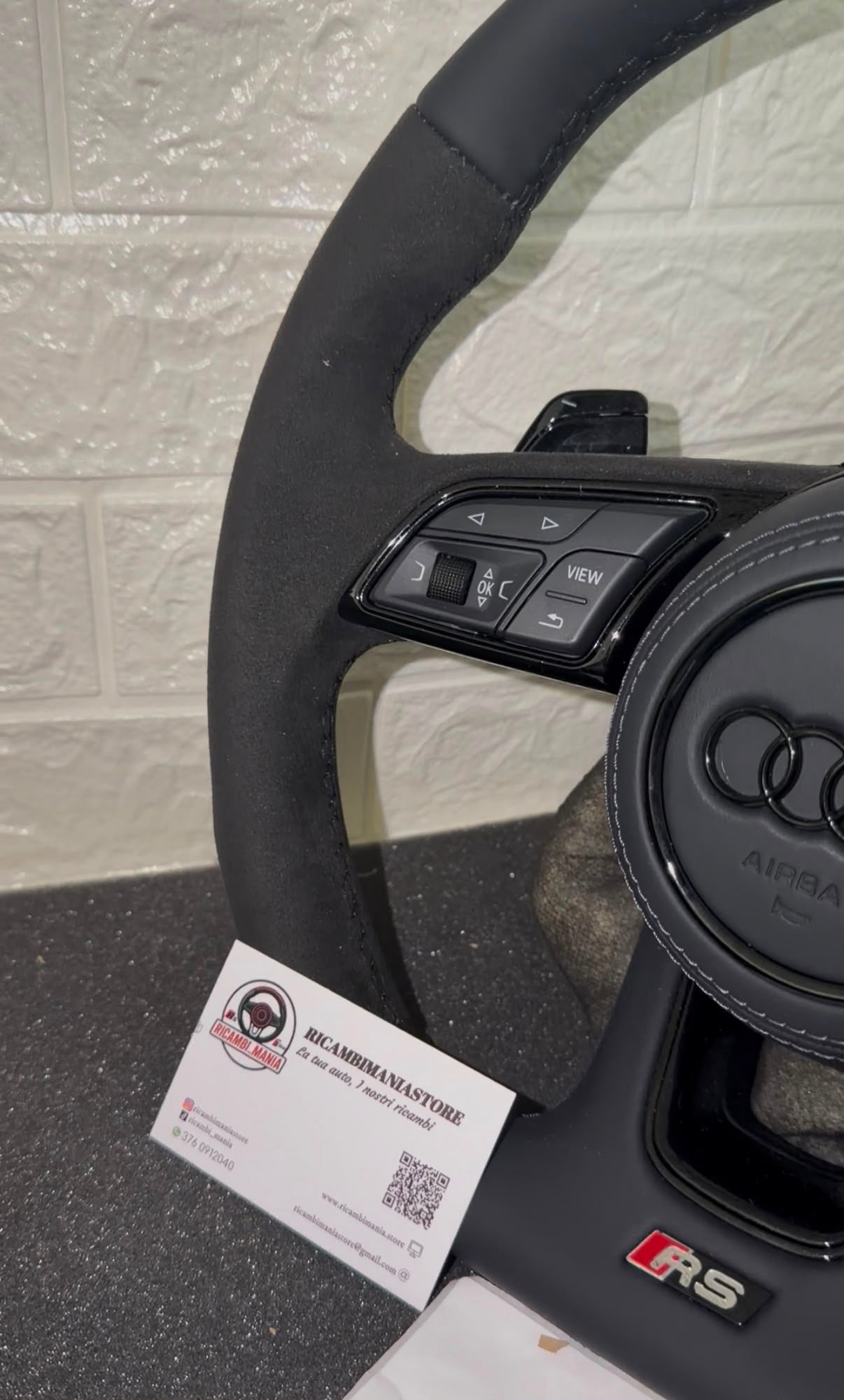 Volante Per Audi Con Alcantara & Pelle Liscia, Con Tasti Multifunzione e Paddle
