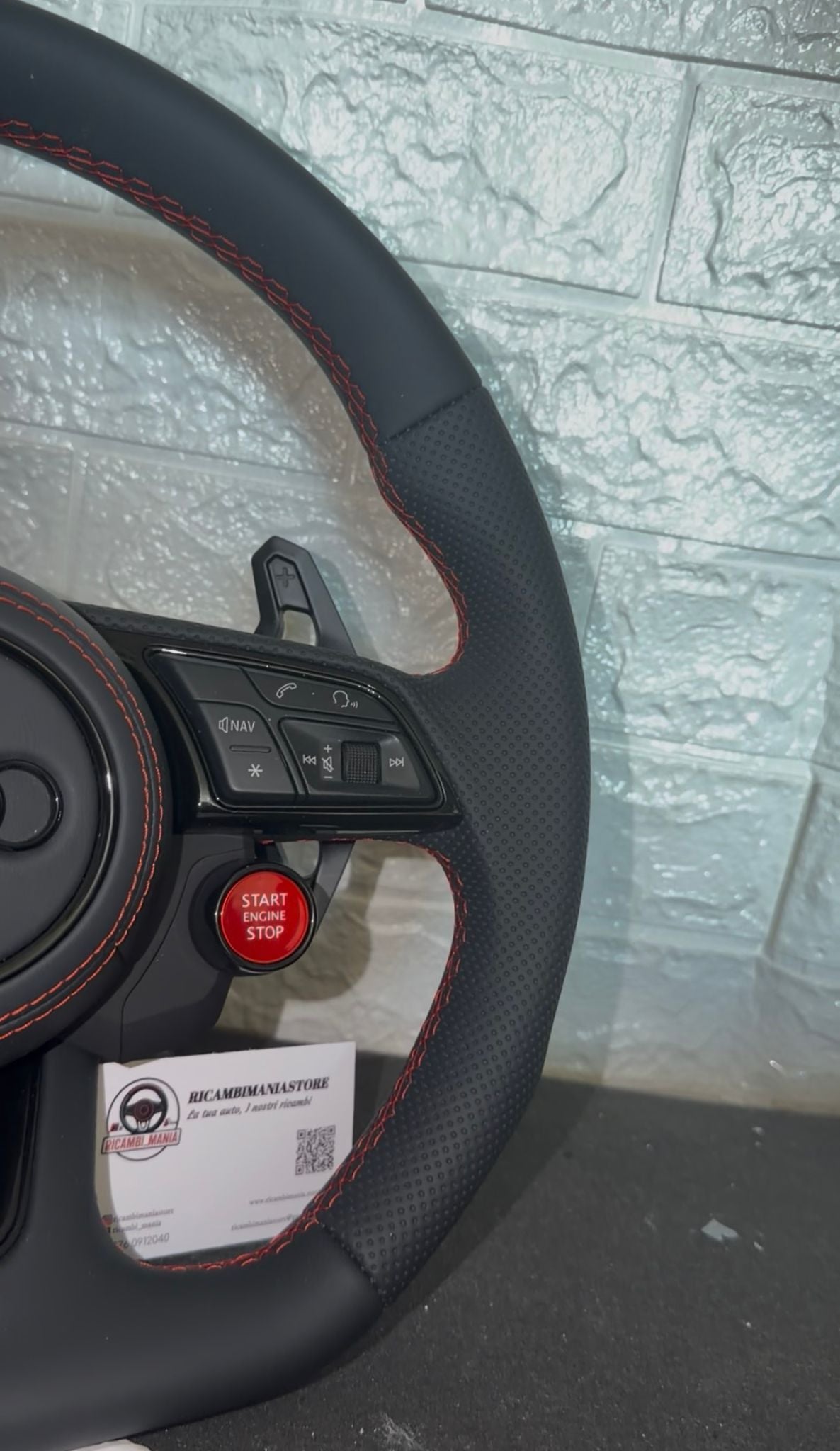 Volante Per Audi Con Tasti Start&Stop e Drive Select, Con Paddle Urus e Tasti Multifunzione