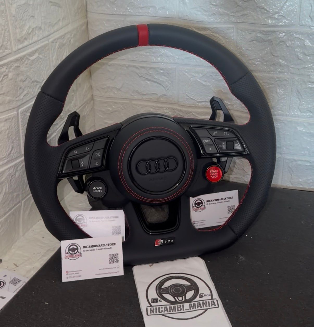 Volante Per Audi Con Tasti Start&Stop e Drive Select, Con Paddle Urus e Tasti Multifunzione