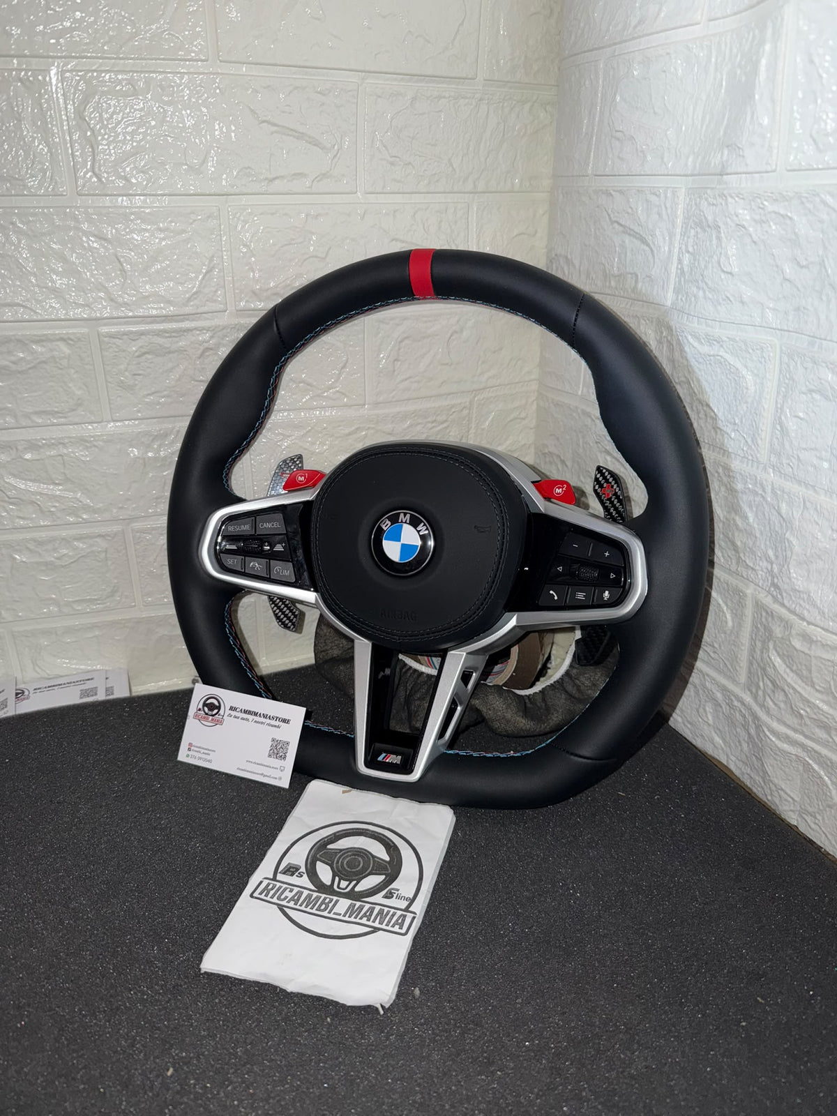 Volante Per Bmw Con Pelle Liscia,Tasti M1&M2, Mirino Rosso Racing, Paddle e Tasti Multifunzione