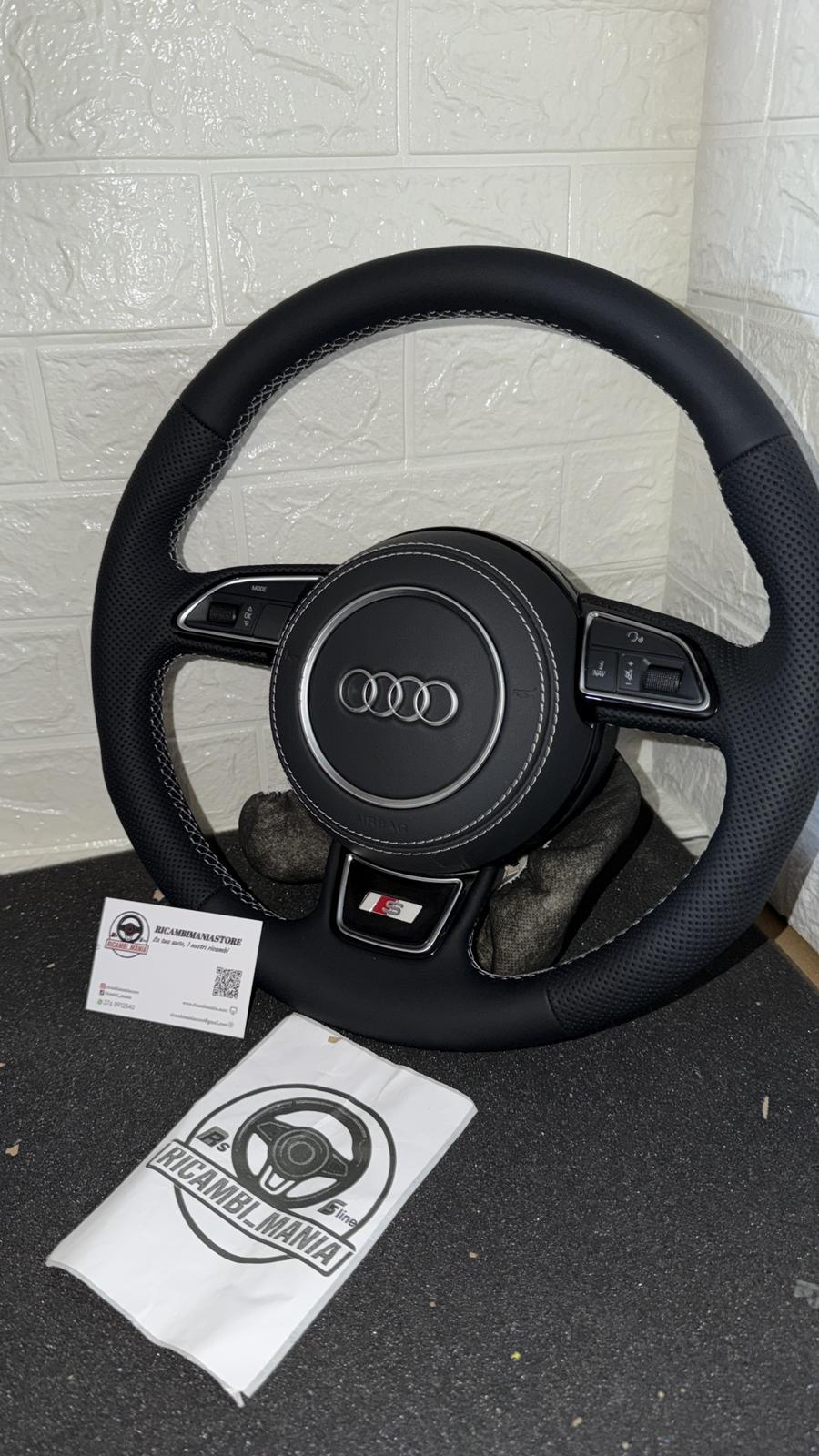 Volante Audi Nero Sportivo Con Cuciture Bianche – Universale & Premium