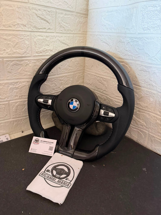 Volante per bmw con fibra di carbonio e pelle traforata, con tasti multifunzione