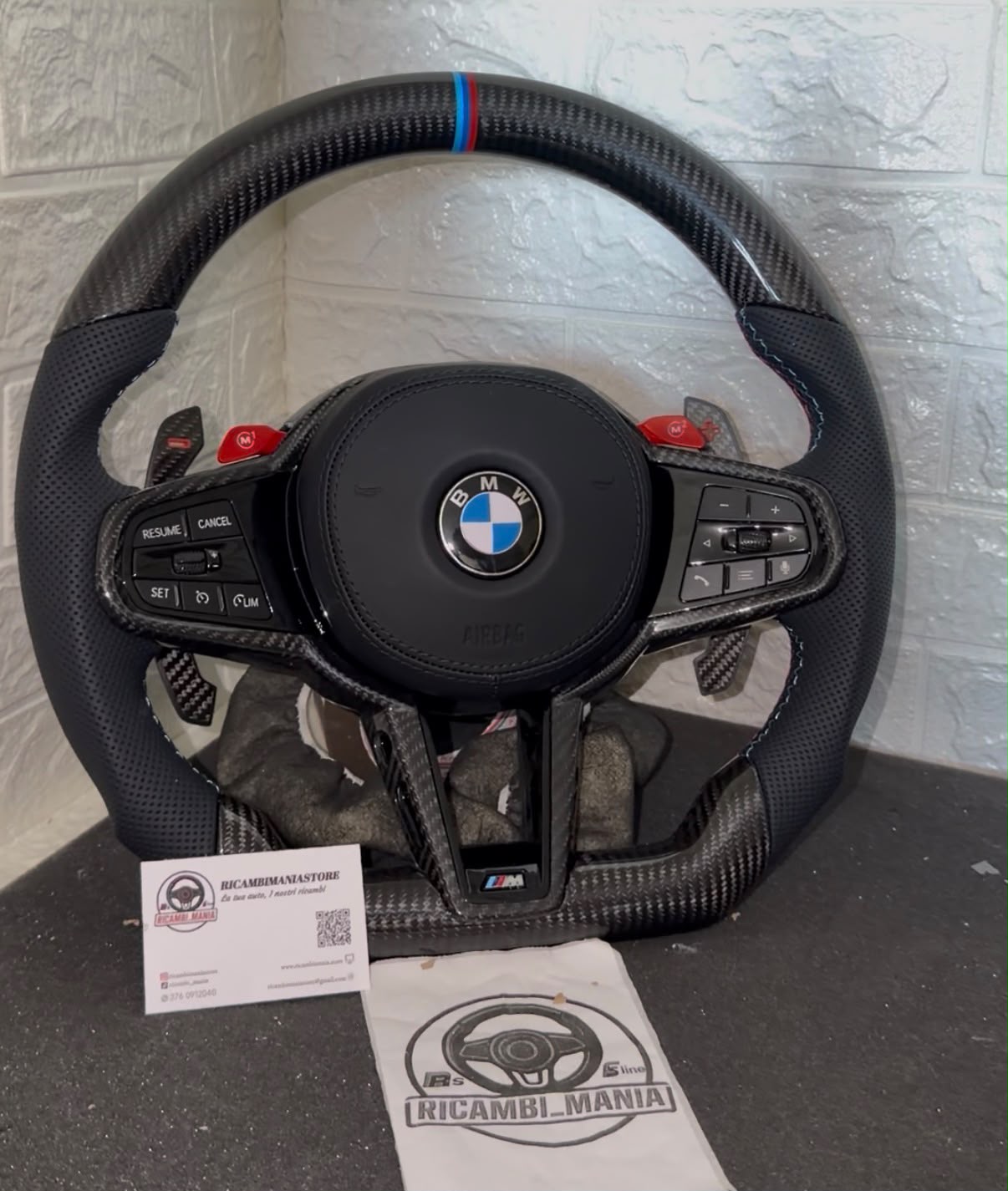 Volante Per Bmw Con Carbonio & Pelle Traforata, Con Tasti Multifunzione e Paddle