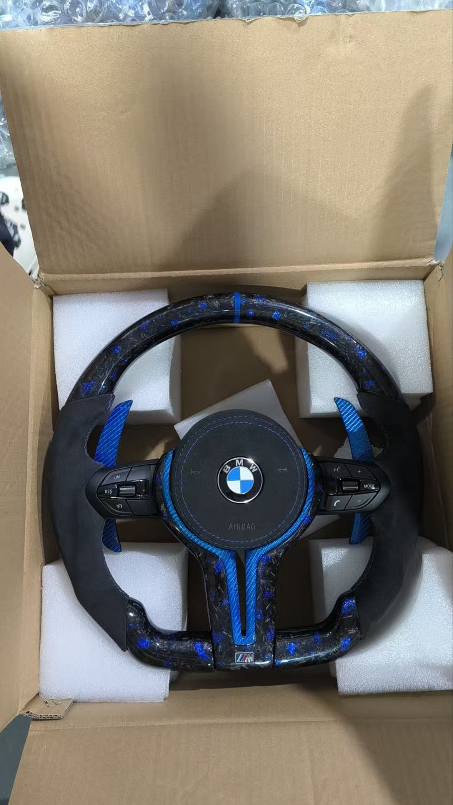Volante Per Bmw Con Carbonio Forgiato & Alcantara, Con Dettagli Blu & Finiture In Carbonio Forgiato