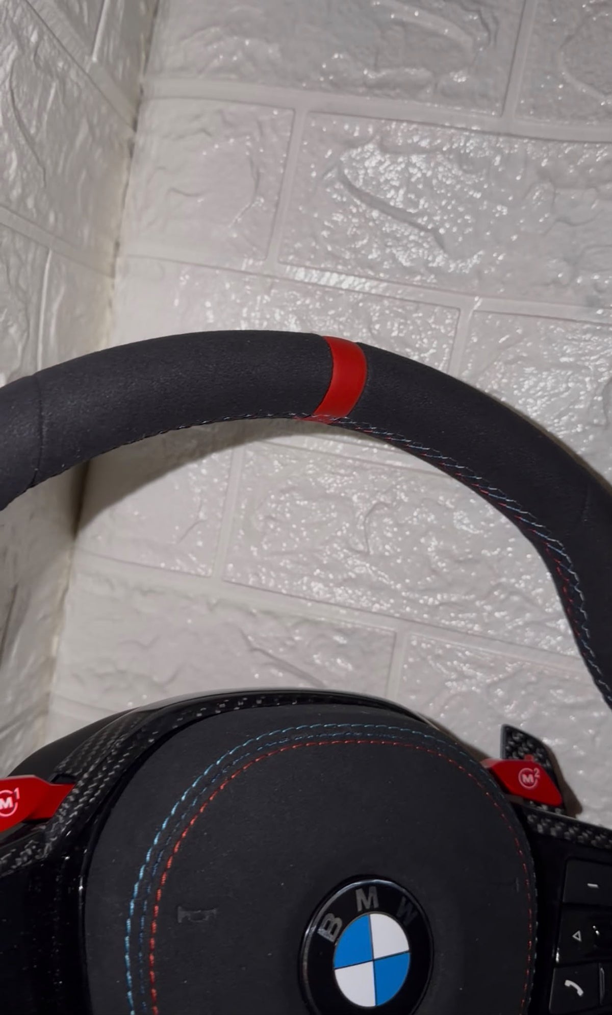 Volante Per Bmw Full Alcantara,Tasti M1&M2, Mirino Rosso Racing, Paddle Carbon e Tasti Multifunzione