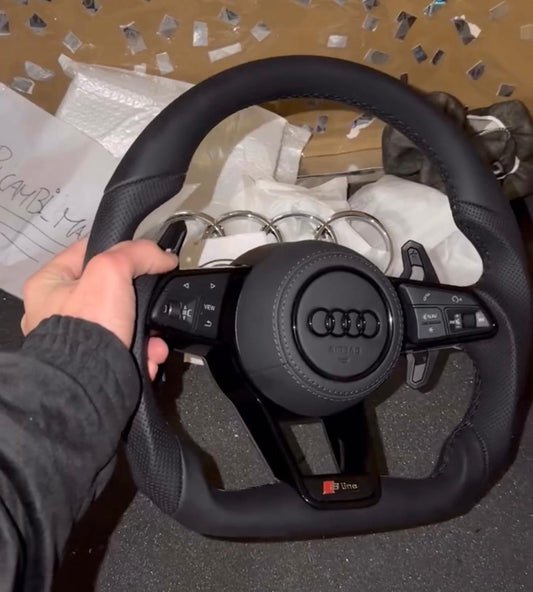 Volante Sline Con Pelle Traforata, Comandi Multifunzione & Paddle urus