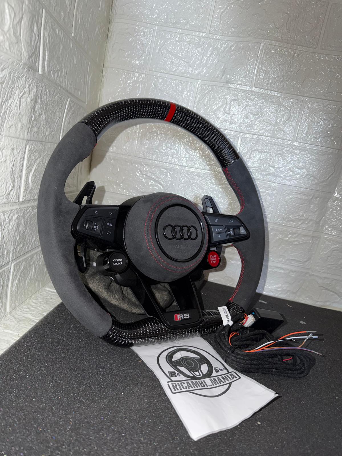 Volante Audi Sport in Carbonio e Alcantara – Con Tasti R8